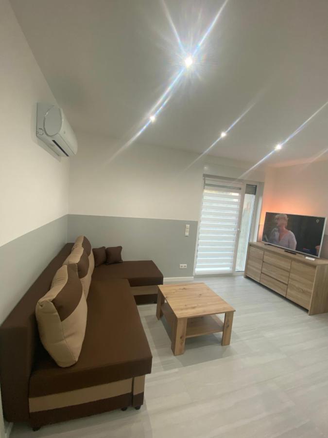 Ferienwohnung H&M Immobilien - Geiseltalsee Braunsbedra Bagian luar foto